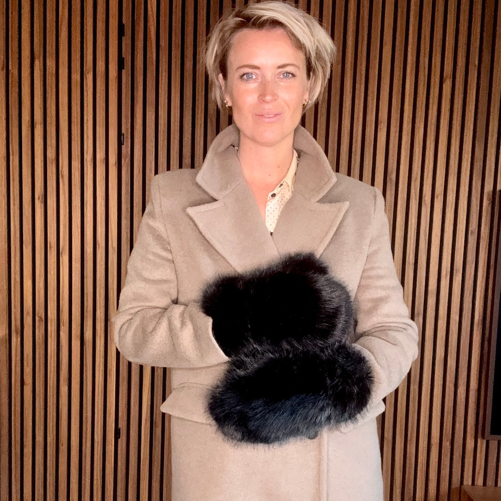 Faux Fur Vantar Svart