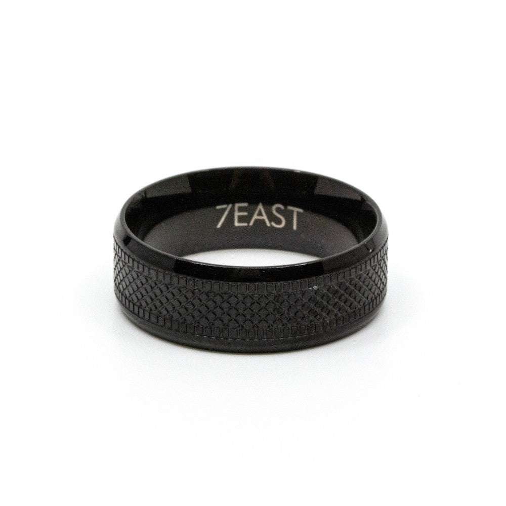 Pattern Ring Svart Stål
