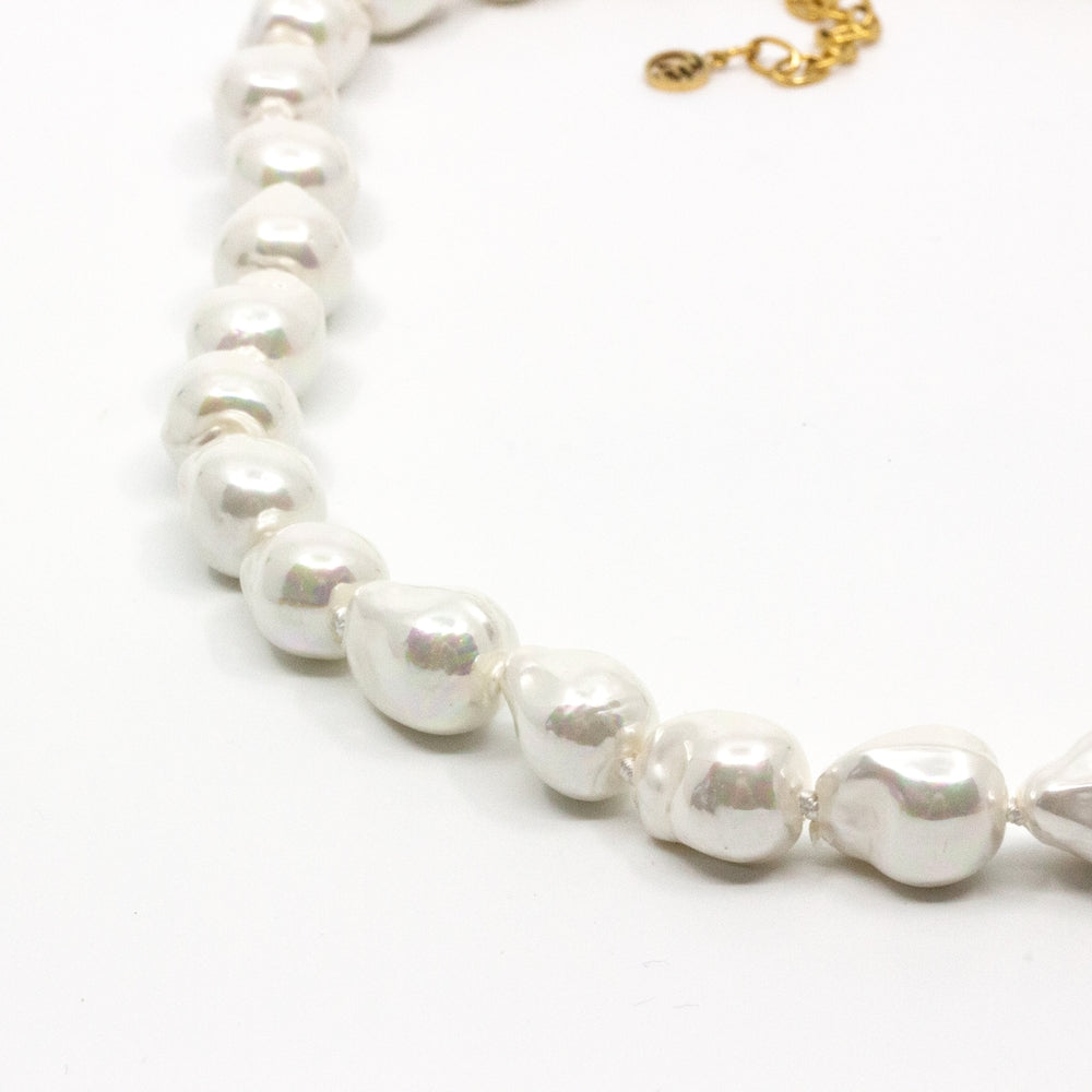 Mother of Chunky Pearl Necklace White