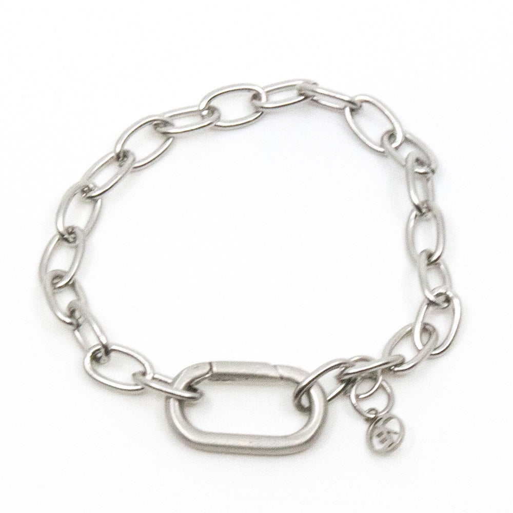 Clasp Armband Silver